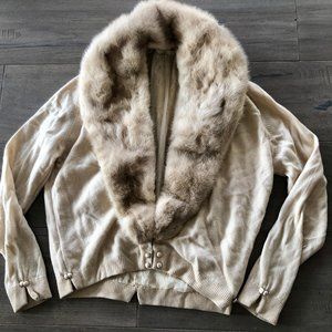 Vintage 50's cashmere sweater with fur collar